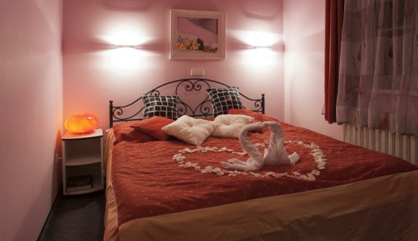 Restaurant-Pension L-Club Hluboká nad Vltavou